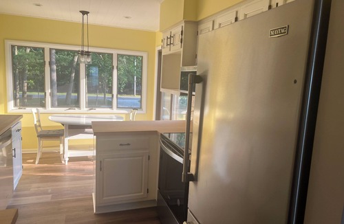 Pigeon House | Beautiful 5-bedroom beach house on North Shore of Sand Point, near Caseville MI