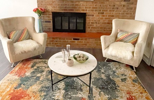 Burien Apartment | Beautiful brand-new mid century apartment