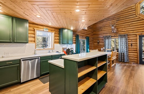 Garden Valley Cabin | Beautiful Cabin on the HIll - Private, Hot Tub, Pet Friendly