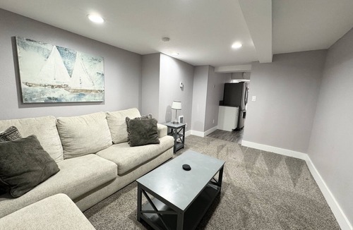 Hilltop Apartment | Beautiful Downtown Tacoma Home Unit 2