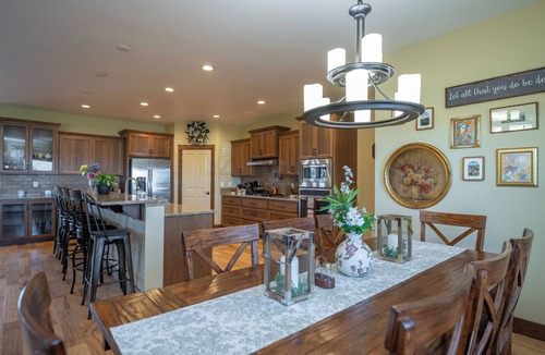 Rathdrum House | Beautiful Farm House with Hot Tub, Game Room and More!
