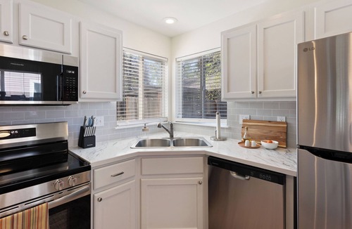 Boise Bench House | Beautiful Home: Near DT/BSU + Fire Pit + Grill