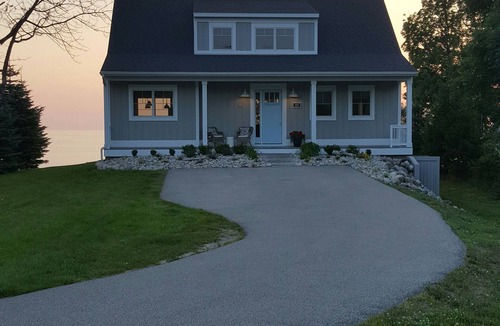 Ludington House | Beautiful Home On A High Bluff Overlooking Lake Mich! Sept 12-18 OPEN!