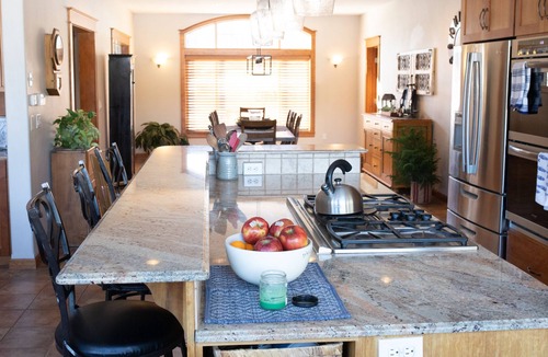 Colbert House | Beautiful home on the Little Spokane River