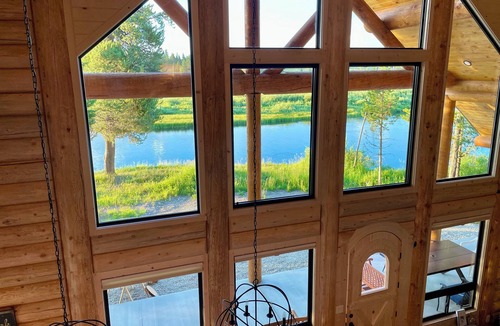 Island Park Cabin | Beautiful log home on river with Mountain View, 25 miles from Yellowstone