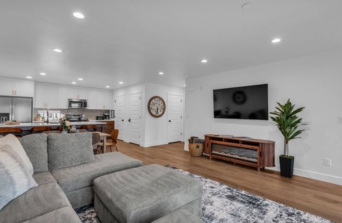 Downtown Salt Lake City House | Beautiful New 4-bedroom townhome in Salt Lake City