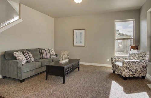 Daybreak House | beautiful, private, roomy home