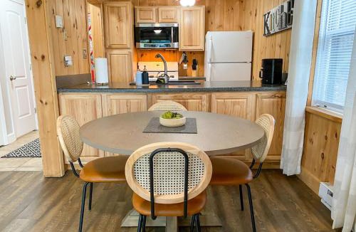 Beech Mountain House | Beech Please Cozy Beech Mountain Stay