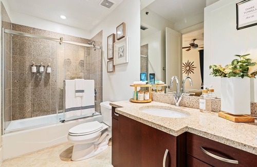 Ono Island Condo | Bella Luna 1004 by Roberts Brothers Vacation Rentals
