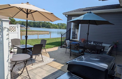 Huron House | BEST LOCATION Water Front.Private Dock.Canoe.Kayak.PaddleBoard,GolfCourseCommnty
