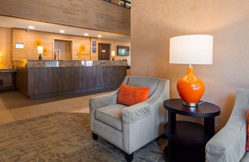 Oak Harbor Hotel | Best Western Plus Oak Harbor Hotel & Conference Center