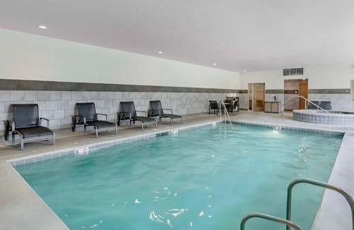 Nampa Hotel | Best Western Plus Peppertree Nampa Civic Center Inn