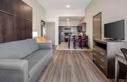 Clarkston Hotel | Best Western Plus The Inn at Hells Canyon