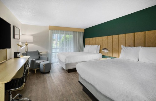 Cedar Hills Hotel | Best Western Portland West Beaverton