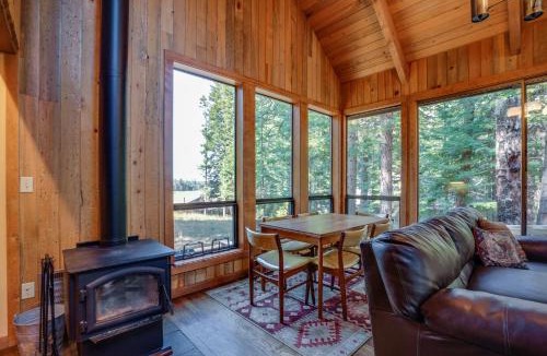 Black Butte Ranch House | Big Meadow View