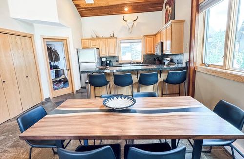 Big Horn Condo | Big Sky Condo - 3 Bed/3 Bath Ski in Ski Out!