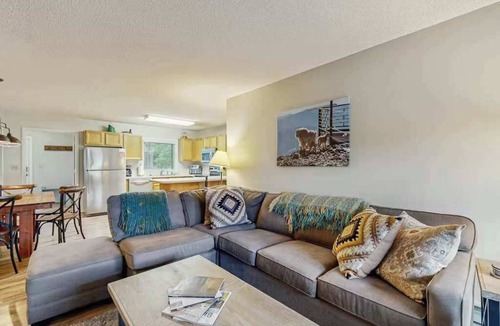Big Horn Condo | Big Sky Escape- Walk to Slopes + Mountain Views