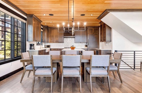 Big Sky House | Big Sky Haven | Hot Tub + Fireplace + Views