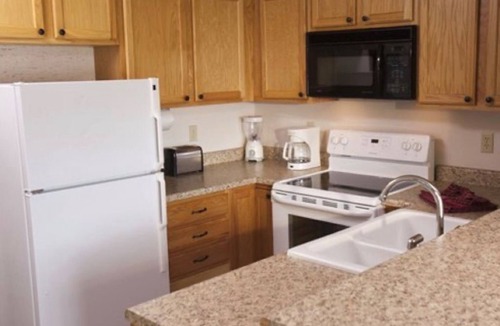 Big Horn Condo | Big Sky Lake Condominiums - centrally located to Big Sky Ski Resort!