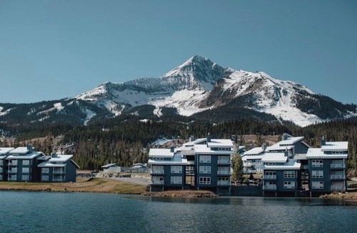 Big Horn Condo | Big Sky Lake Condominiums - centrally located to Big Sky Ski Resort!