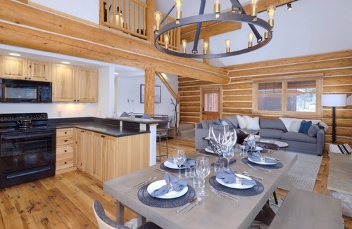 Powder Ridge Cabin | Big Sky Vacation Rentals: PR Red Cloud 1A