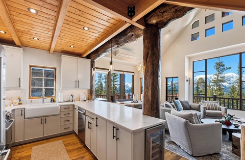 Big Sky Ski Chalet | Big Sky Vacation Rentals: MMH 7 Derringer