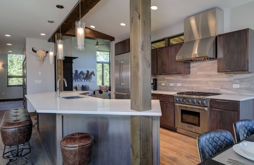 Powder Ridge Ski Chalet | Big Sky Vacation Rentals: Homestead 6 Claim Jumper