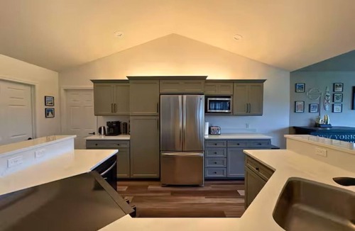 Sequim House | “Big Willy’s” 3 Bedroom Home on Hole 4 at the Cedars at Dungeness Golf Course