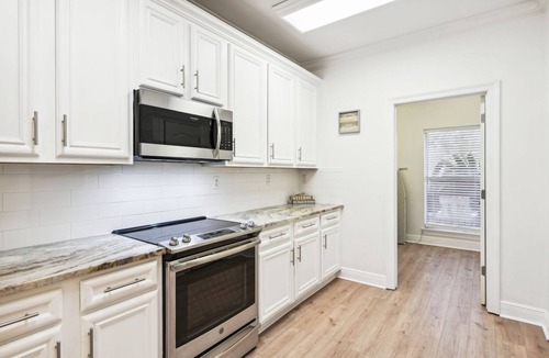 St. Martin House | Biloxi Waterfront House With A View/Downtown Biloxi, Ocean Springs & Keesler