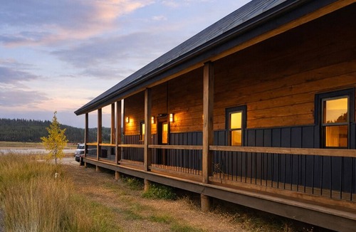 Island Park Cabin | Bison Creek Lodge+WiFI+AC+10Miles2YNP