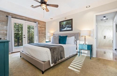 Post Falls House | Black Bay Getaway Private Bay Access