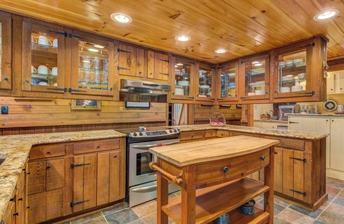 Cosby House | Black Bear Lodge by Jackson Mountain Rentals