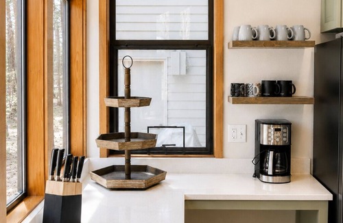 Black Butte Ranch House | Black Butte Ranch Glaze Meadow 006