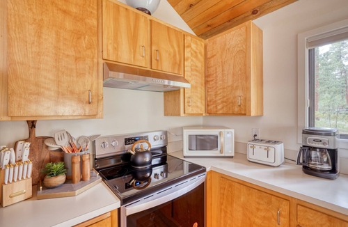 Black Butte Ranch House | Black Butte Ranch Cabin on the 7th Fairway