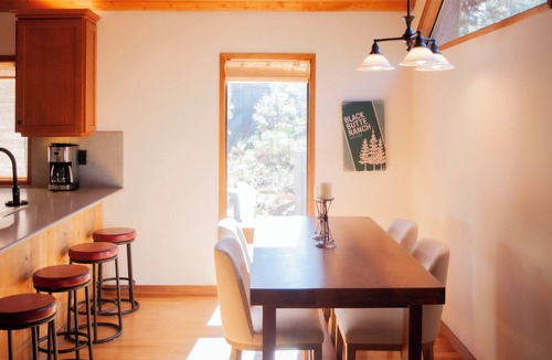 Black Butte Ranch House | Black Butte Ranch House 007