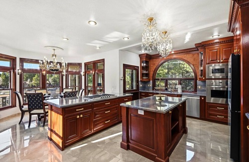 Flagstaff House | Black Diamond Manor in Flagstaff