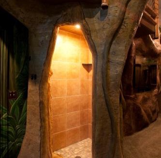 Pocatello Hotel | Black Swan Inn Luxurious Theme Rooms