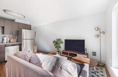 West Bellevue Apartment | Blueground Bellevue near bars transport SEA-716