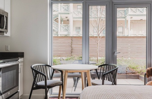 Cascade Apartment | Blueground | S Lake Union, gym & w/d, nr museum