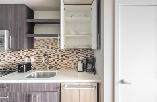 South Lake Union Apartment | Blueground | South Lake Union, rooftop, nr Lake Union