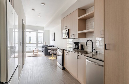 Redmond Apartment | Blueground | Southeast Redmond, pool, nr Redmond Park