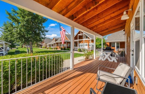 Dover Bay House | Boat on Lake Pend Oreille & Ski at Schweitzer
