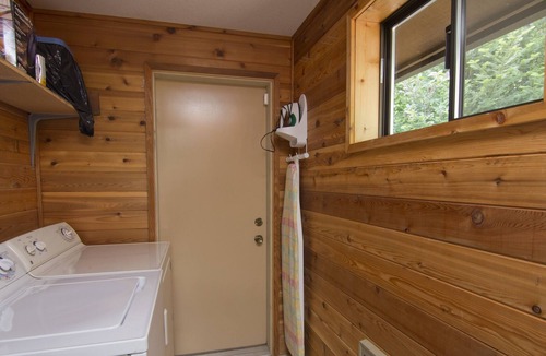 Hayden Lake House | BOATDOCK W/2 SLIPS,WATER TRAMPOLINE, FLOATING ISLAND,SHUFFLEBOARD,GAMEROOM