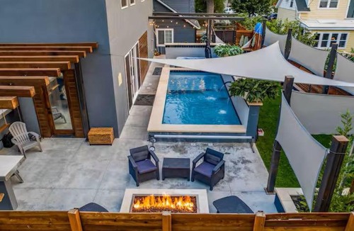 Veterans Park House | Boise Whitewater 2 Bed Cottage or the 4 Bed Villa with a Pool and Spa