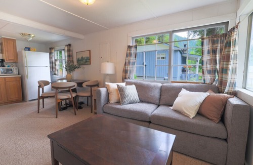 Colville Cabin | Book the entire Wilderness West Resort!