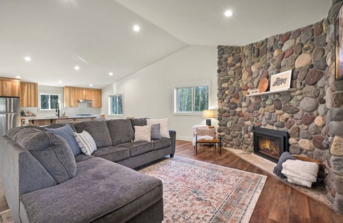 Deming House | Book Your Mt. Baker Après Ski Stay