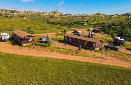 Medora Cabin | Boots Badlands Cabin Medora ND 2 BR 1 B Sleeps 6