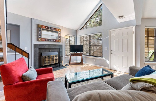 Gunbarrel Condo | Boulder Tree House