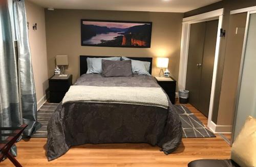 Belmont Apartment | Boutique Style Apartment in the heart of SE
