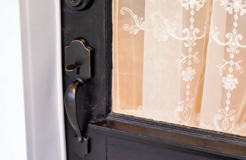 Cherry Valley House | BoutiqueVictorian*FamilyFriendly*VillageEats&Parks